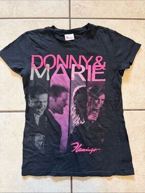 Flamingo Donny & Marie Black Short Sleeve Graphic Tee